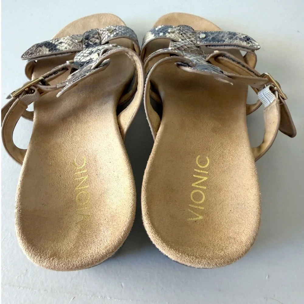 Vionic Womens Radia Snake Print Wedge Sandals Strappy Orthotic Brown Size 8 Wide